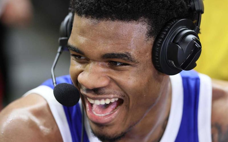 Otega Oweh feasts on former team as Cats slam the door on Oklahoma