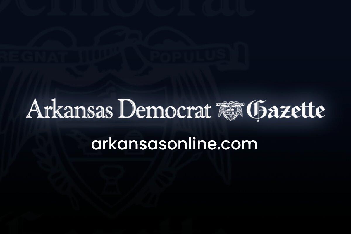 U.S. postal investigators seek help finding two suspects who broke into post office on Colonel Glenn Road | Arkansas Democrat Gazette
