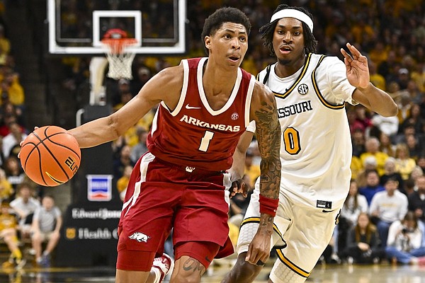 Meleek Thomas shows reliability in shorthanded Arkansas basketball's win at Missouri | Whole Hog Sports