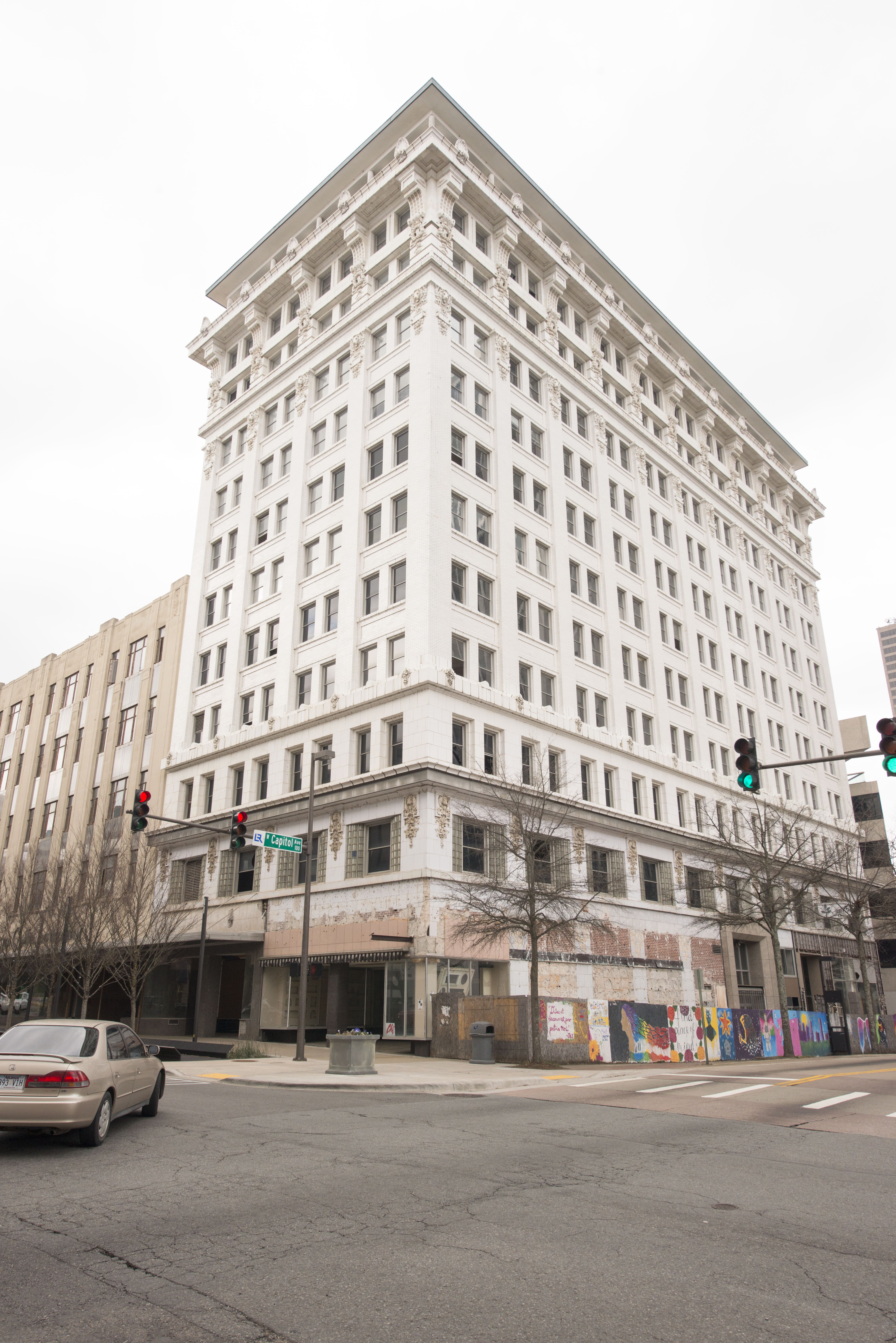AG helping private restaurant get off the ground in his new office building - Arkansas Times