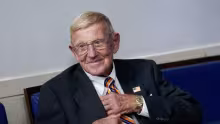 Lou Holtz's Son Shares Sad News on Notre Dame Legend
