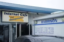 Police search Boone County, Arkansas business in illegal gambling investigation