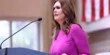 Arkansas Business paper tears apart Sarah Huckabee Sanders' 'performance art'