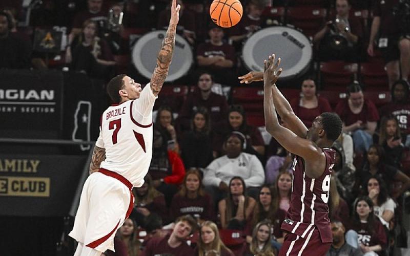 Arkansas basketball notebook: Trevon Brazile achieves a Razorback first since 1996 | Whole Hog Sports