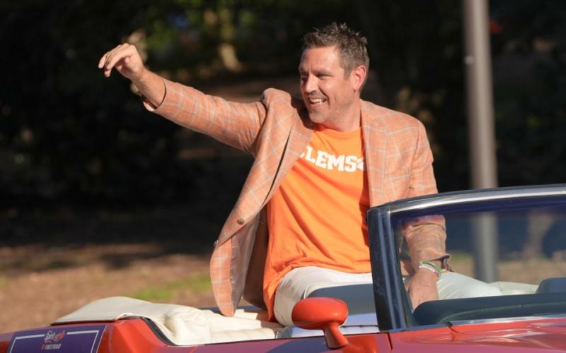 Clemson Lands Commitment from SEC Transfer