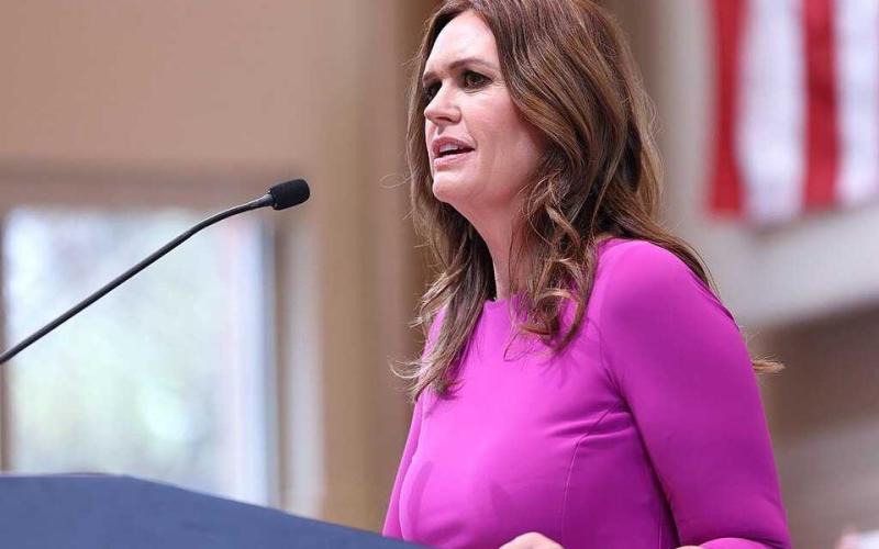 Arkansas Business paper tears apart Sarah Huckabee Sanders' 'performance art'