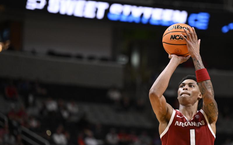 Cavs' Meleek Thomas making name for himself already at NBA Summer League as James Harden remains free agent