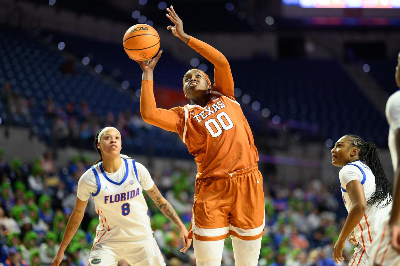 Madison Booker scores 24, and No. 4 Texas beats Florida 88-68 in front of Shaq