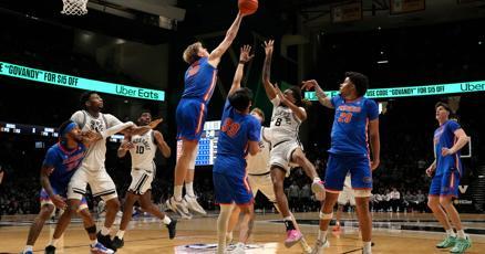 Rueben Chinyelu scores 20 points as No. 19 Florida beats No. 10 Vanderbilt 98-94