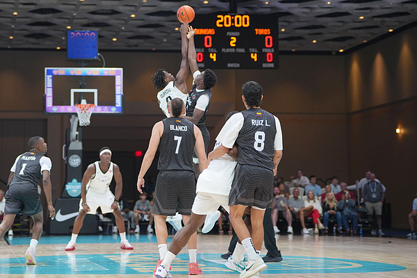 Arkansas basketball press conferences: Razorbacks defeat Colombian champions Toros del Valle | Arkansas Democrat Gazette