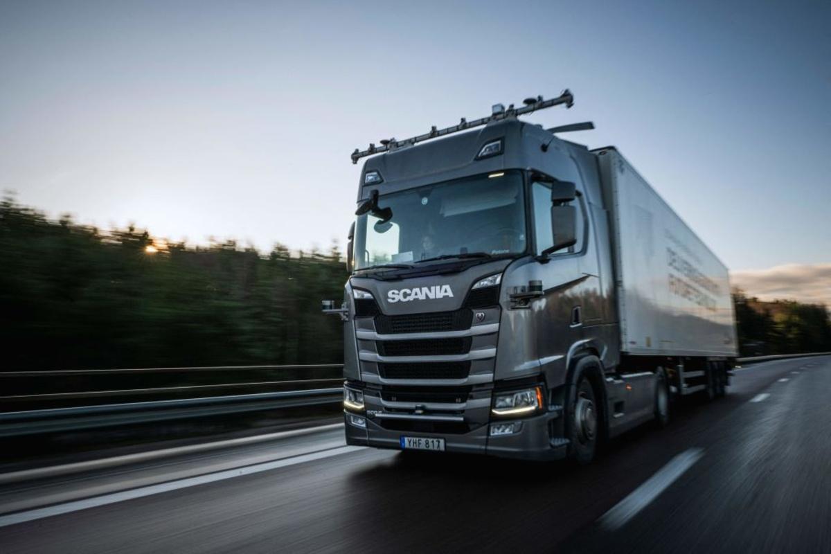 Driverless Trucks Now Run Walmart, PepsiCo Routes: Gatik Raises $200M to Scale