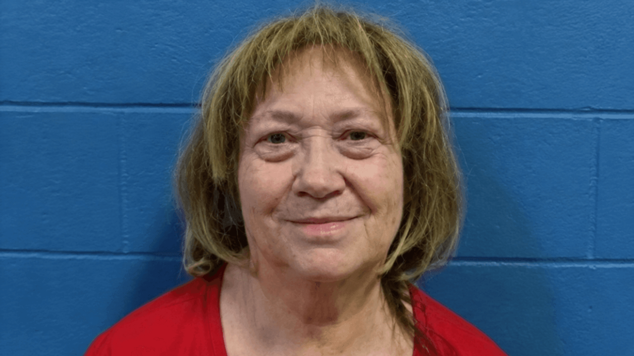 82-year-old woman accused of trafficking meth, fentanyl from wedding boutique