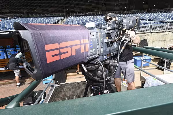 Arkansas baseball will have 7 games televised, 54 of 56 games streamed in 2026 | Whole Hog Sports