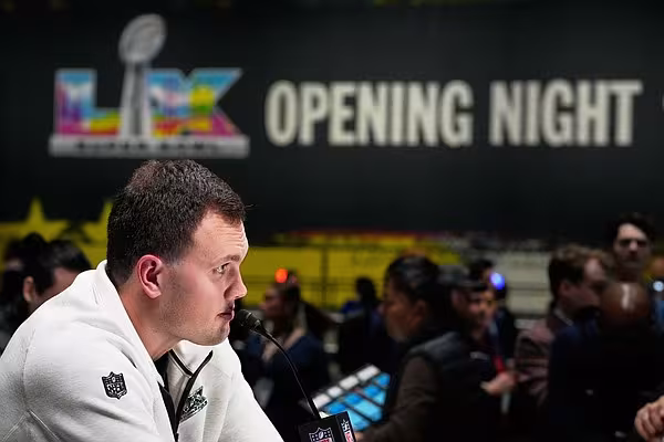 Former Arkansas Razorback Hunter Henry enjoying 1st Super Bowl after 10 years in NFL | Northwest Arkansas Democrat-Gazette